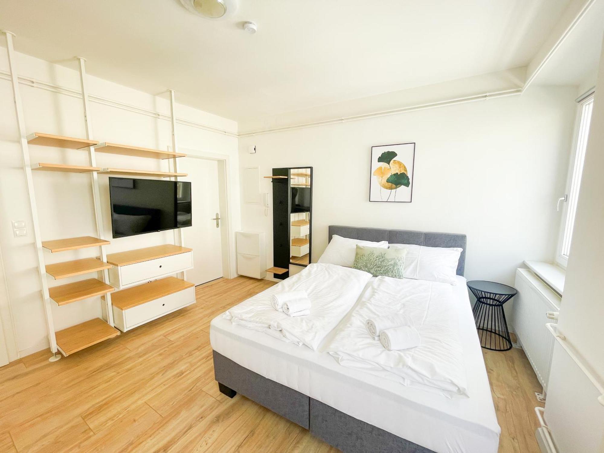Contactless Self-Check-In - Stayhere Central City Studio 4 Graz Exterior foto